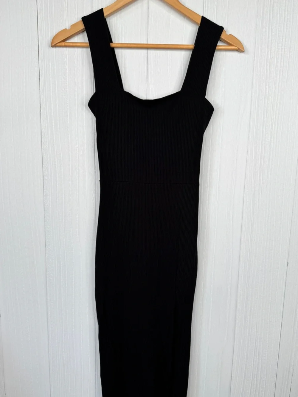 Reformation Cassi Knit Dress Black - Picture 4 of 10